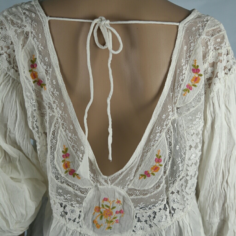 NWT Free People Medium Ivory floral Tunic $168 - Picture 7 of 7